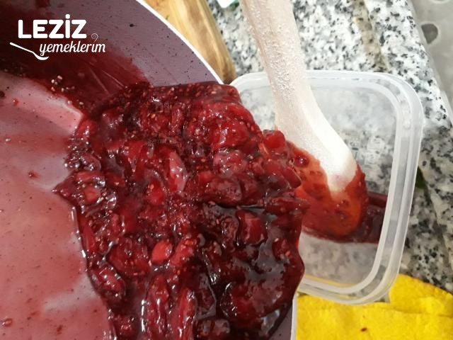 Şekersiz Çilek Reçeli