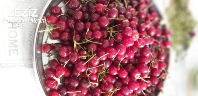 Tam Kıvamında Vişne Reçeli Tarifi