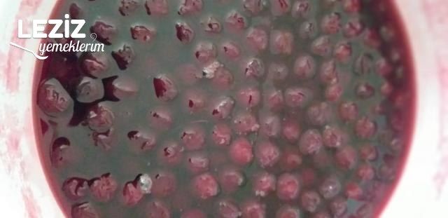 Tam Kıvamında Vişne Reçeli Tarifi