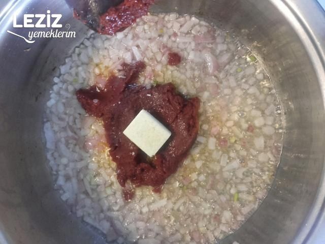 Erişteli Yeşil Mercimek Çorbası