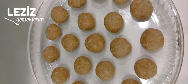 Elmalı Yalancı Profiterol