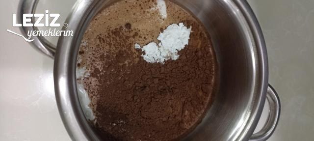 Elmalı Yalancı Profiterol