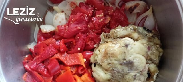 Kışlık Közlenmiş Konserve Sos Tarifi