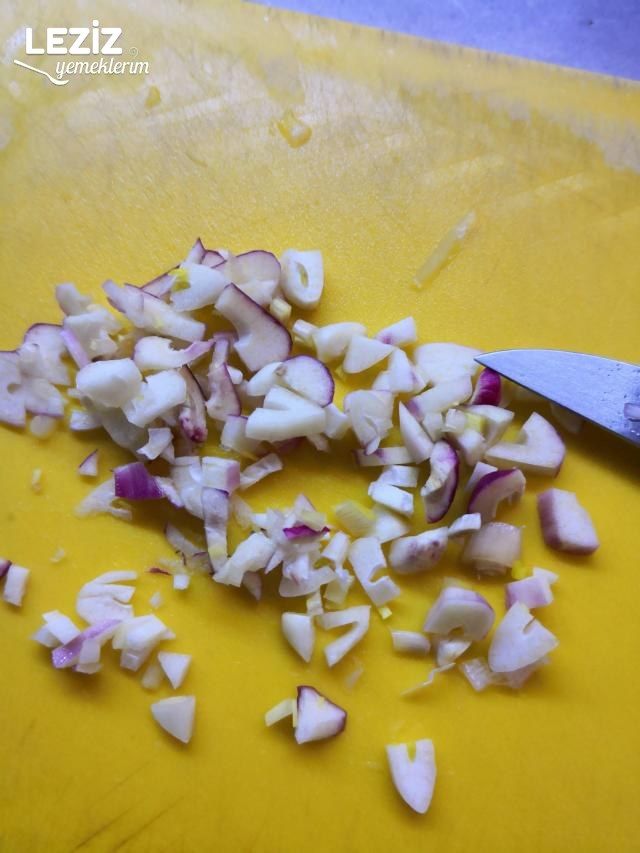 Kızılcık (Kıren) Tarhanası Çorbası