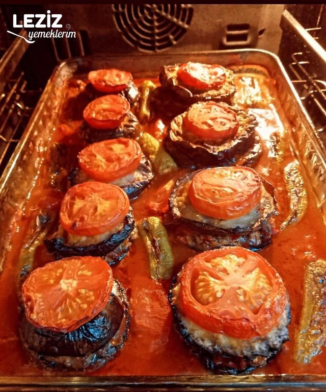 Kaşarlı Etli Fırında Bostan Patlıcanı