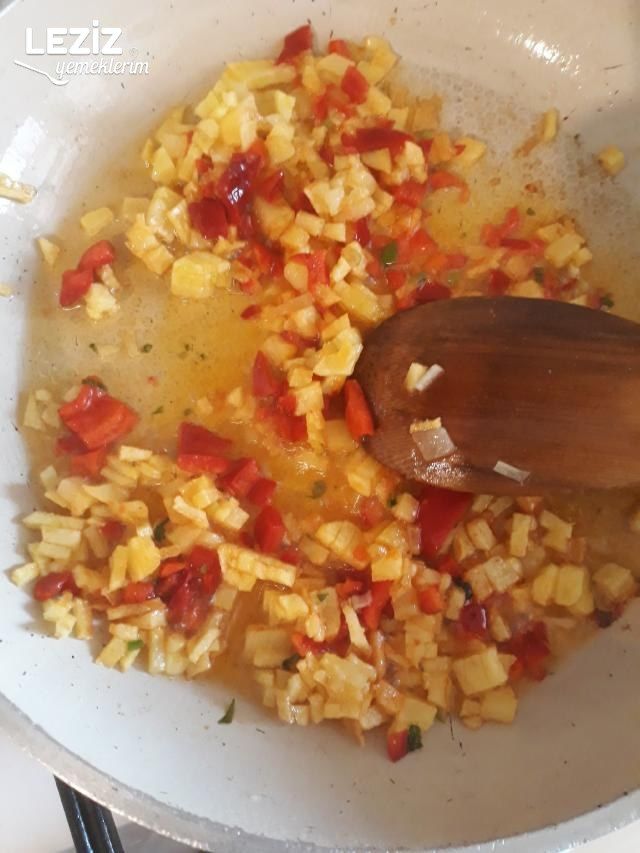 Kahvaltılık Patatesli Omlet