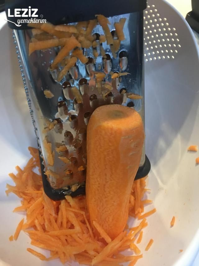 Havuçlu Mısırlı Brokoli Salatası