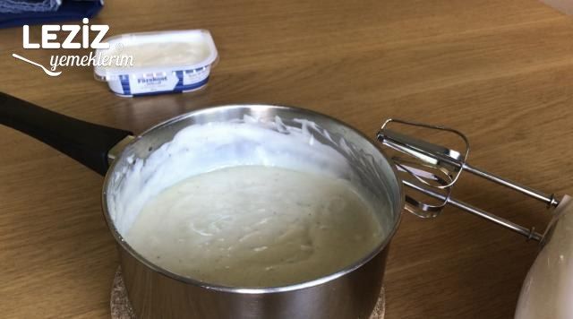 Kolay Tiramisu Tarifi (Bu Lezzet Kaçmaz)