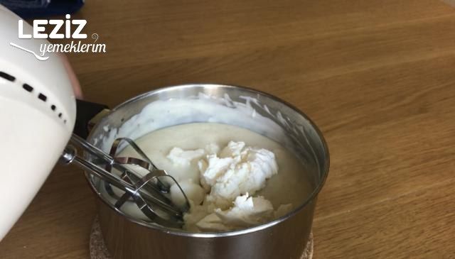 Kolay Tiramisu Tarifi (Bu Lezzet Kaçmaz)