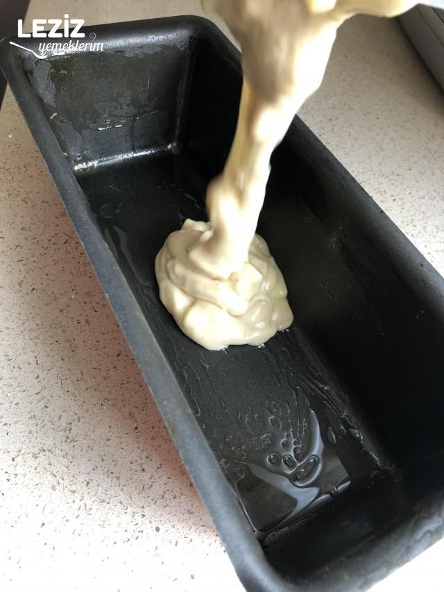 Elmalı Cevizli Tarçınlı Kek