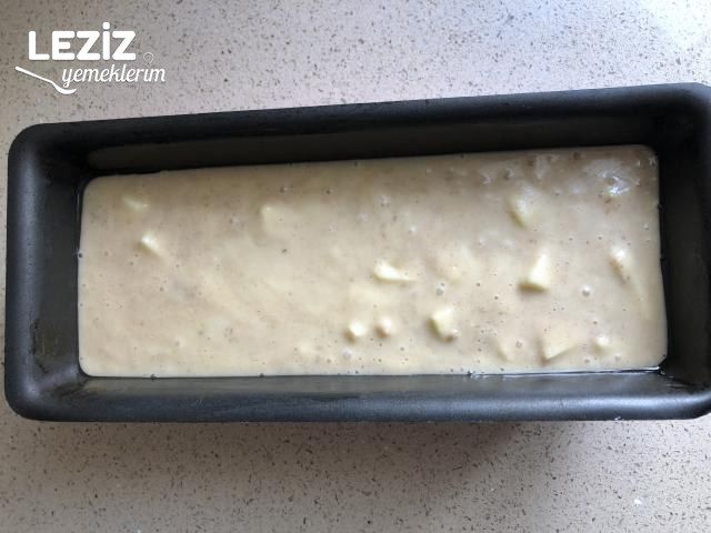 Elmalı Cevizli Tarçınlı Kek