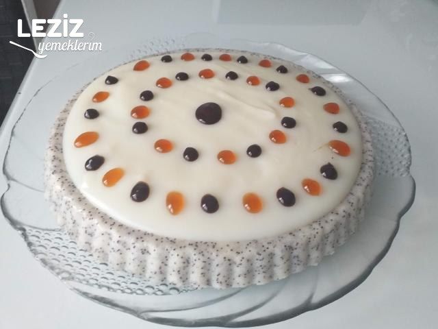 Haşhaşlı Sütlü İrmik Tatlısı Tarifi