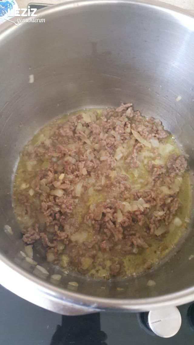 Kıymalı Fasulye Yemeği (Düdüklü Tencerede)