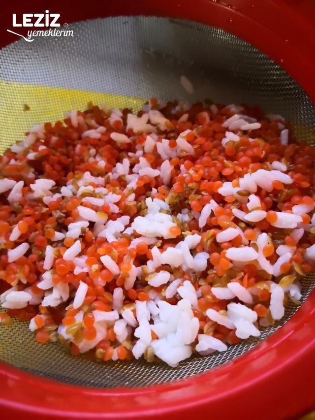 Ezogelin Çorbası (Tam Ölçüler İle)