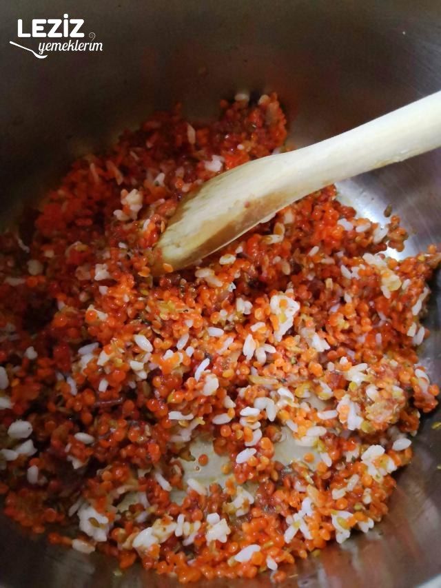 Ezogelin Çorbası (Tam Ölçüler İle)