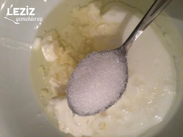 Evde Kandil Simidi Nasıl Yapılır