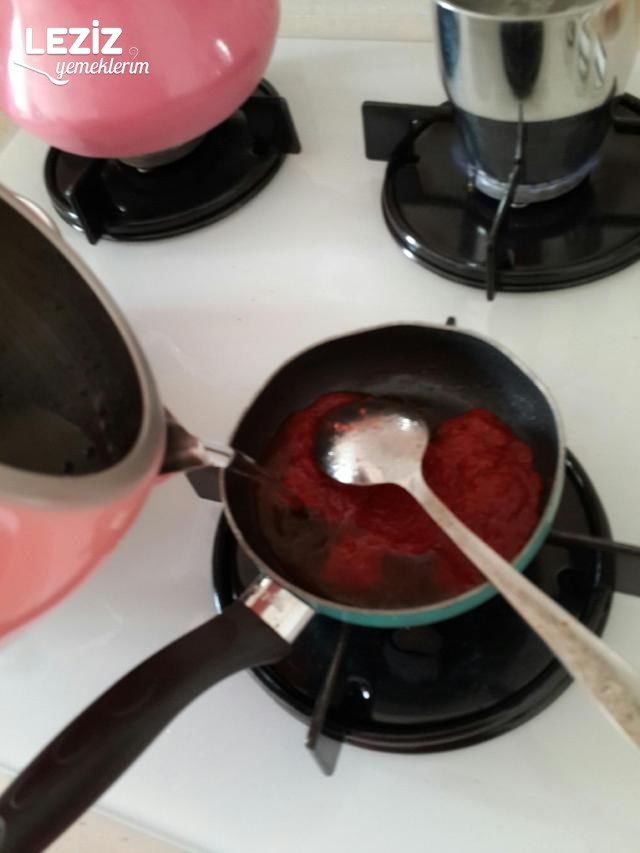 Kahvaltılık Salçalı Sosis