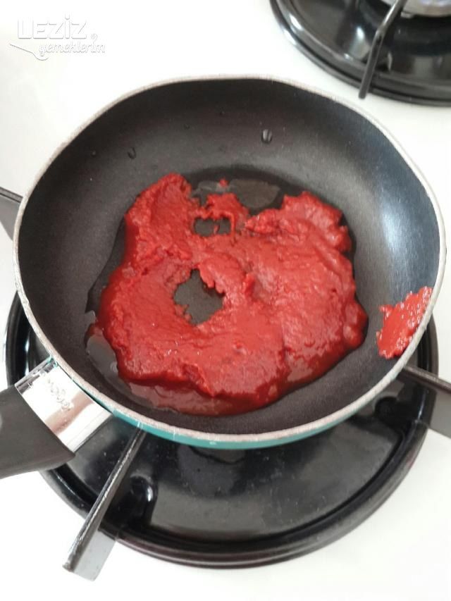 Kahvaltılık Salçalı Sosis