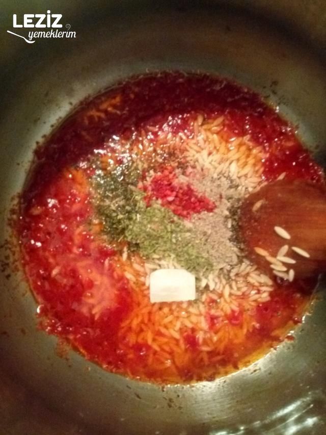 Arpa Şehriye Çorbası Tarifi