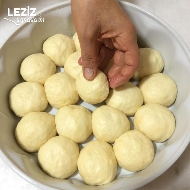 Ev Yapımı Çiçek Ekmek Tarifi