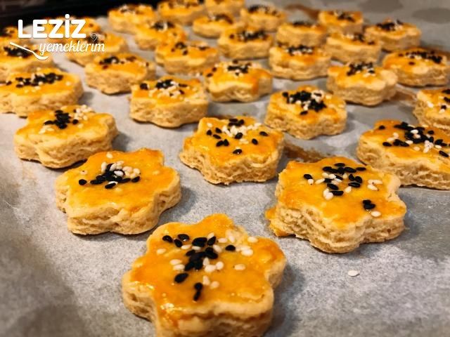 Kıyır Kıyır Pastane Kurabiyesi Leziz Yemeklerim