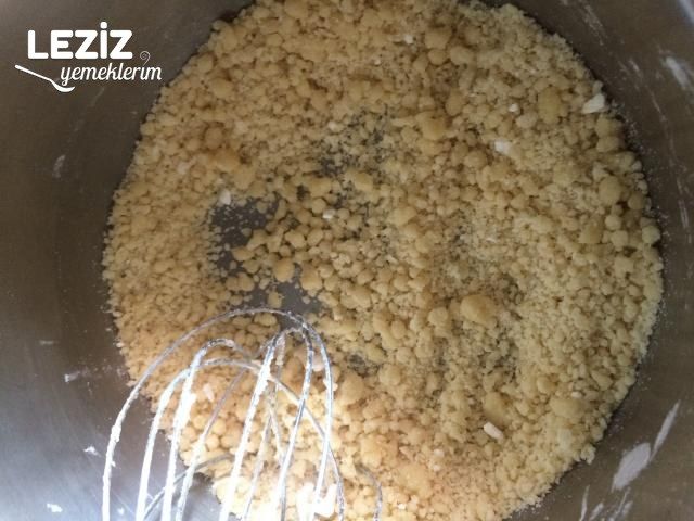 Burçak Büsküvili Muhallebili Pasta