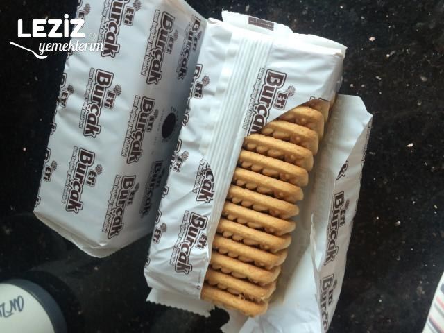 Burçak Büsküvili Muhallebili Pasta