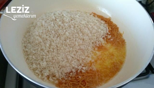 Köfteli Ali Paşa Pilavı