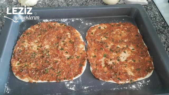 Evde Lahmacun Nasıl Yapılır