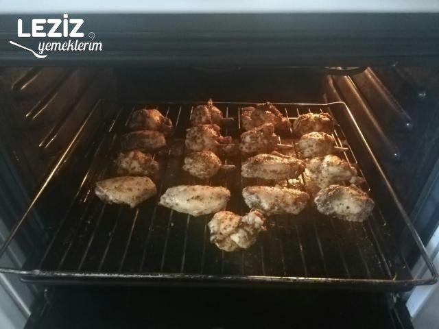 Çıtır Baharatlı Tavuk Kanat Tarifi
