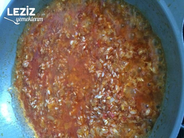 Vişneli Zeytinyağlı Yaprak Sarma