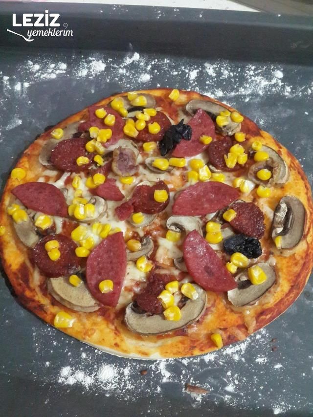 Nefis Karışık Pizza