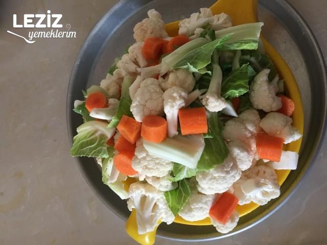 Fırında Havuçlu Karnıbahar