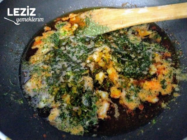 Soslu Lahana Sarması