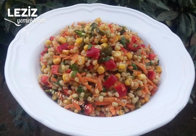 Zeytinyağlı Buğday Salatası