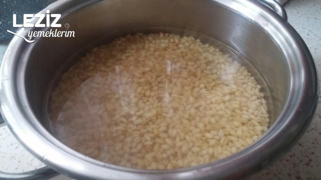 Zeytinyağlı Buğday Salatası