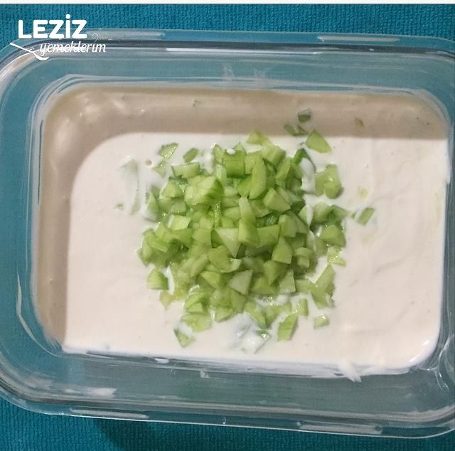 Brokoli Sapı Cacığı