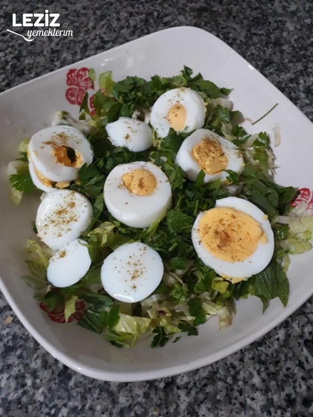 Kahvaltıya Sahura Pratik Yumurta Salatası