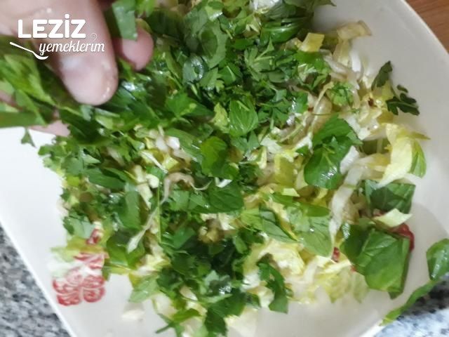 Kahvaltıya Sahura Pratik Yumurta Salatası