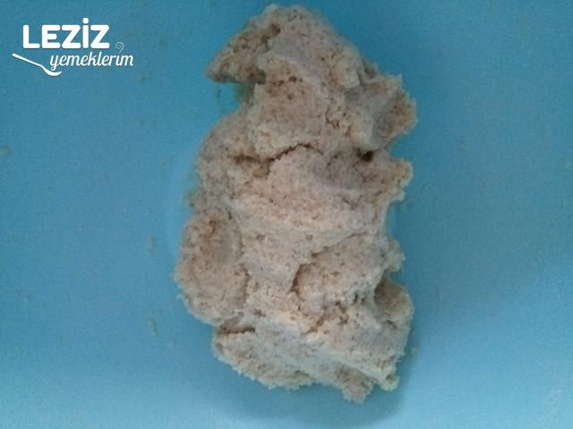 Etsiz Nohutlu Ekşili Köfte