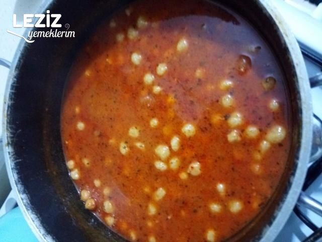 Etsiz Nohutlu Ekşili Köfte