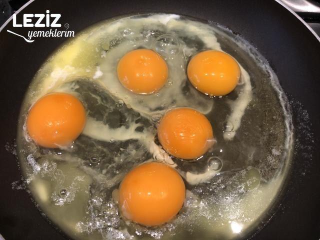 Çırpılmış Yumurta (Scrambled Eggs)
