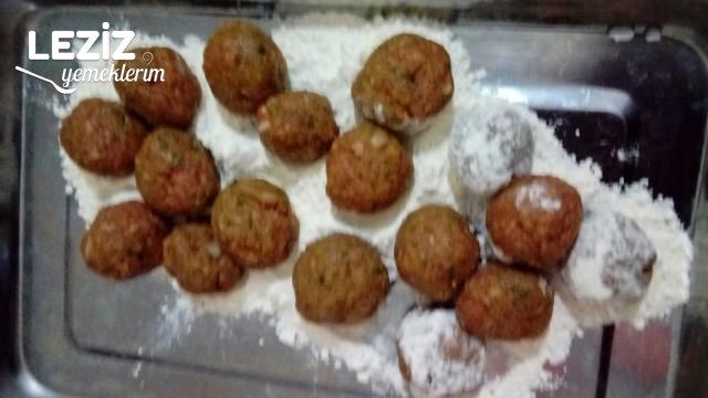 Dedenin Özel Bol Soğanlı Borcam Kebabı