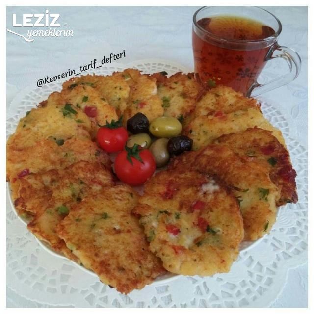 Biberli Peynirli Patates Mücver