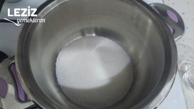 Peynirli Fıstıklı Kadayıf (Künefe)