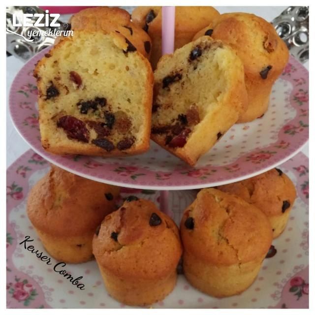 Bardakta Kuru Meyveli Damla Çikolatalı Kek Tarifi