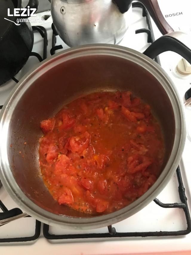 Nefis Domates Soslu Makarna