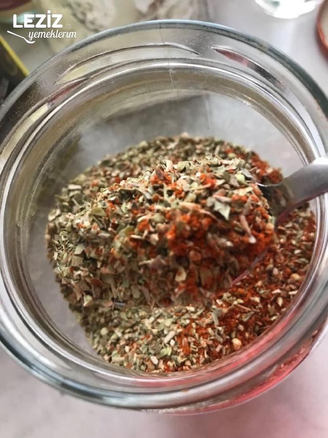 Nefis Domates Soslu Makarna