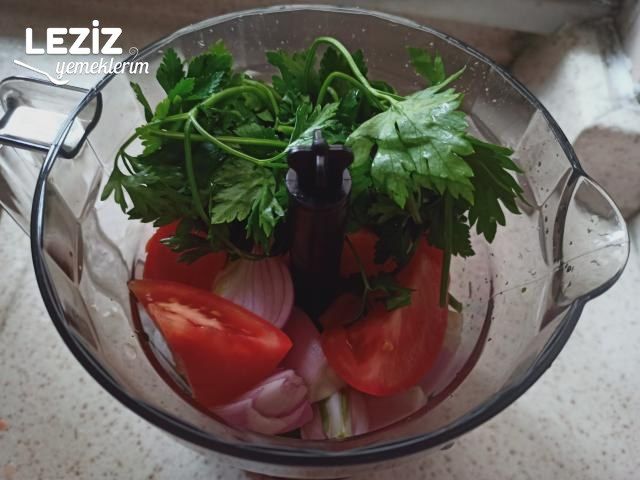 Tavada Mayasız Lahmacun Tarifi