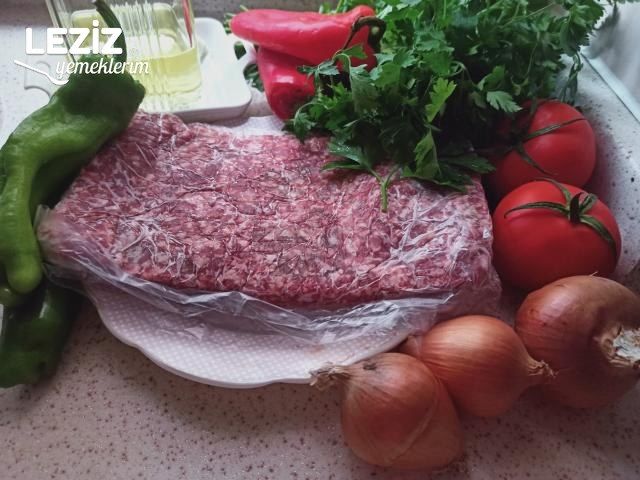 Tavada Mayasız Lahmacun Tarifi